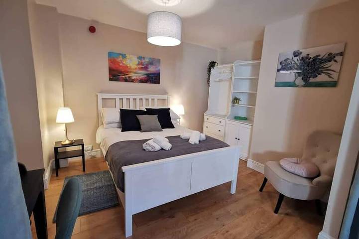 Appartement entier, Central Apartment Private patio reliable fast Wifi in Dublin, Comté de Dublin
