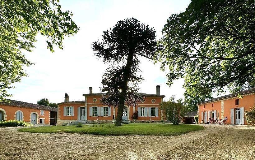 Chateau Ciers in Saint-Ciers-sur-Gironde, Région de Blaye