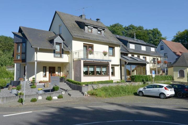 Ferienhaus für 2 Personen, mit Balkon und Terrasse
