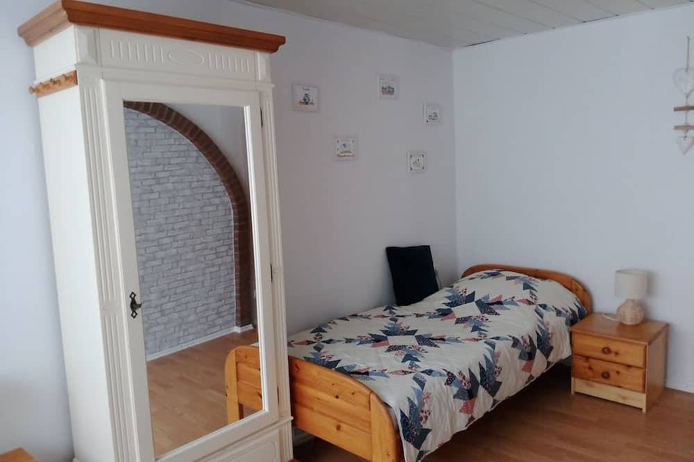 Ganze Wohnung, Ferienwohnung Warfthuus in dem wunderschönen Warftendorf Rysum in Rysum, Krummhörn