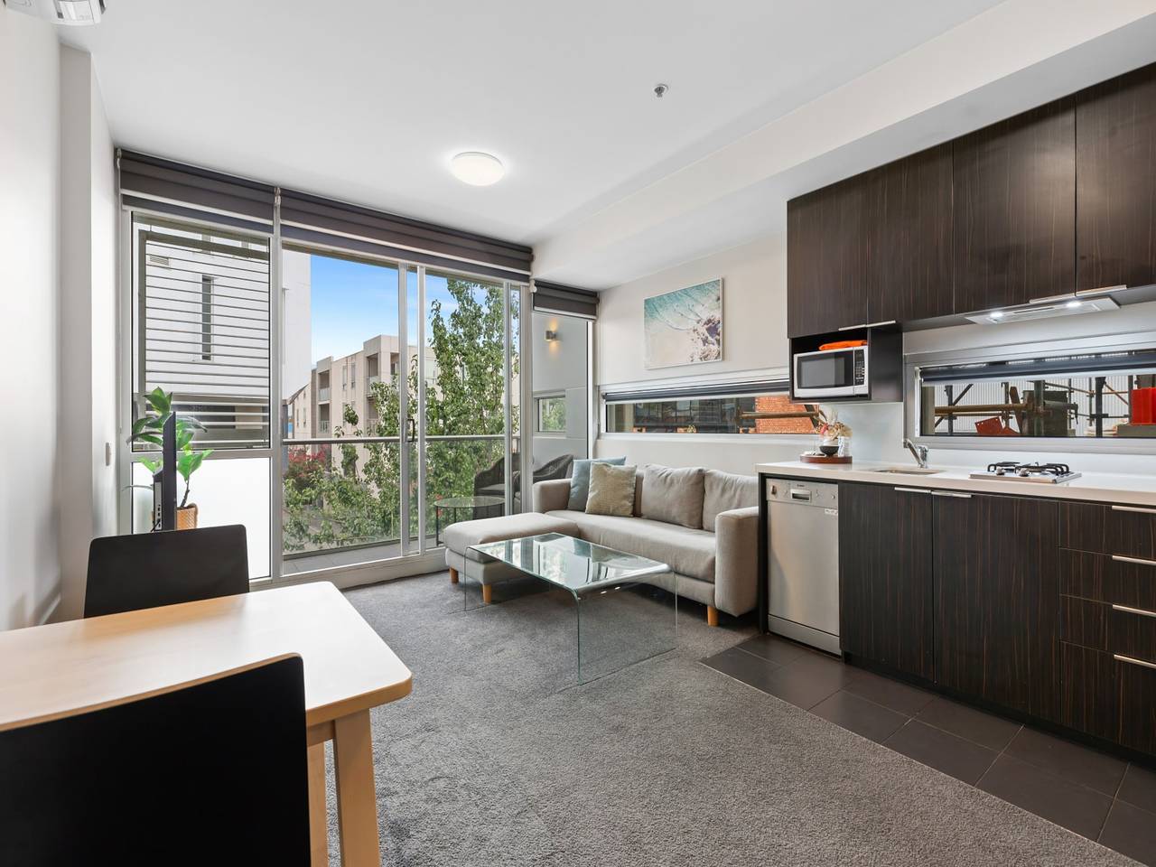 Entire apartment, Fitzroy North 1-Bed with Balcony by Edinburgh Park in Fitzroy North, Melbourne