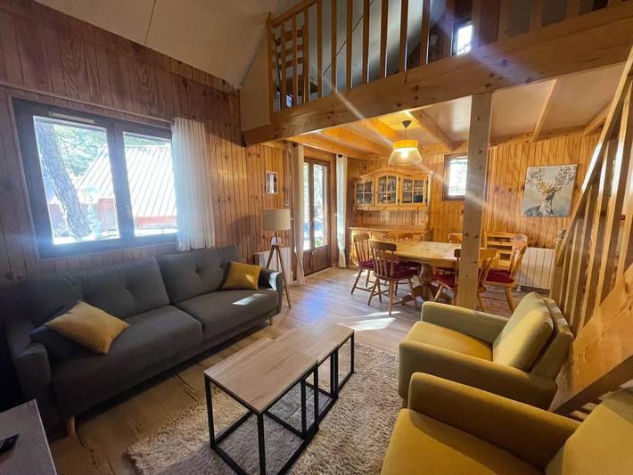 Chalet pour 8 personnes, avec balcon