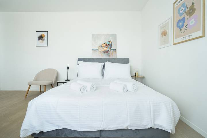 Ganze Wohnung, Luminous Living Studio in Zadar Stadt, Zadar (Kommun)