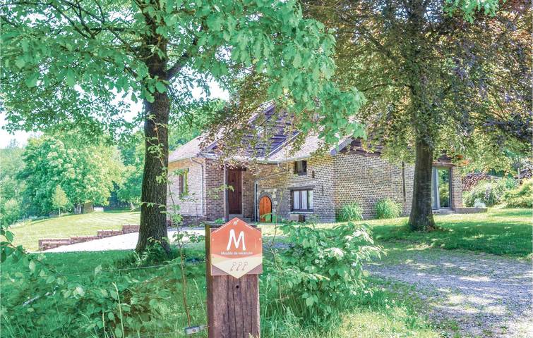 Vakantiehuis voor 10 personen, met Terras en Tuin in de Belgische Ardennen