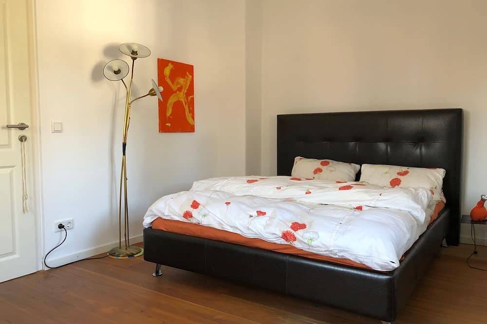 Ganze Wohnung, Ferienwohnung 300m vom Ammersee in Schondorf, Ammersee
