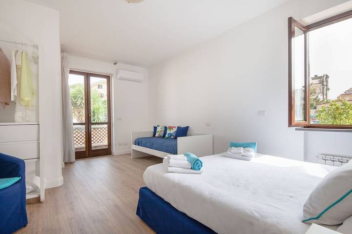 Villa avec piscine et jardin à couper le souffle,  près de Sorrente in Sant'Agata sui Due Golfi, Massa Lubrense