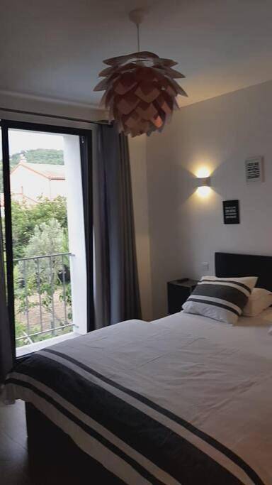 Three-Bedroom House in Marquixanes, Région de Prades