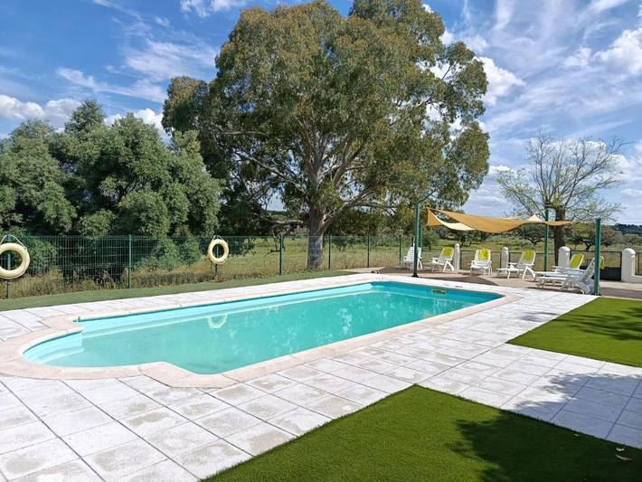 Casa rural para 18 personas, con vistas y piscina además de jardín y balcón en Provincia de Cáceres - 3