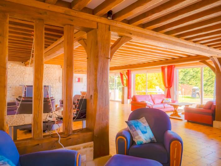 Gîte pour 15 personnes, avec piscine ainsi que jardin et terrasse dans le Calvados - 2