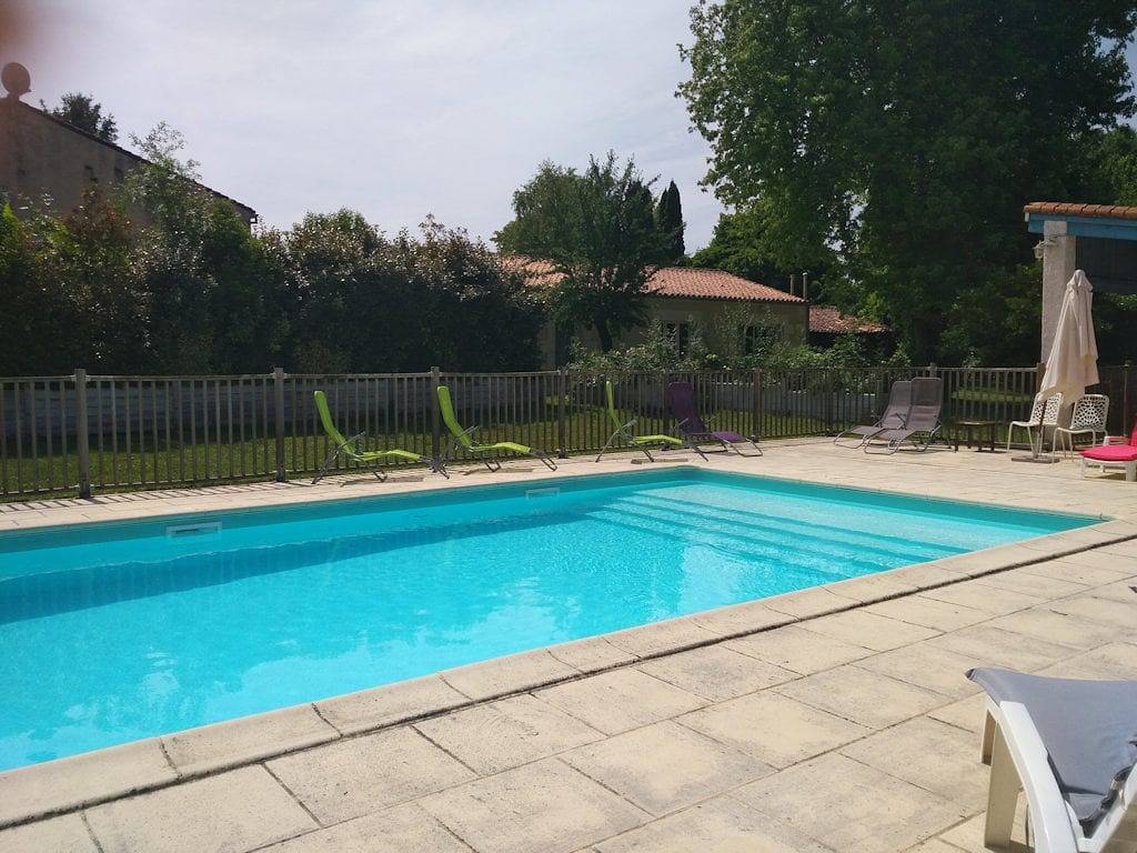 Chambres d'hôtes le Logis de Vallans - Chambre La Pigouille in Vallans, Région de Niort