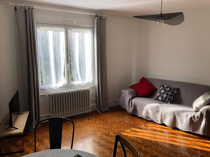 Location de vacances pour 5 personnes, avec jardin à Couffy - 4
