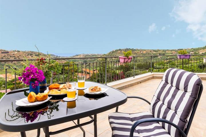 Bed and breakfast per 4 persone, con panorama e terrazza - 1