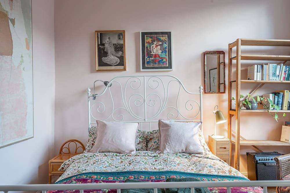 Stylish and Old-world Home Minutes From City yet Surrounded in Green and Country in Edimburgo, Lothian