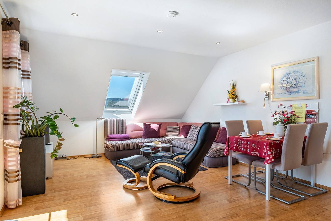 Ganze Wohnung, Ferienwohnung 'Wutach' mit Bergblick, Gemeinschaftsterrasse und Wi-Fi in Kappel (Lenzkirch), Lenzkirch