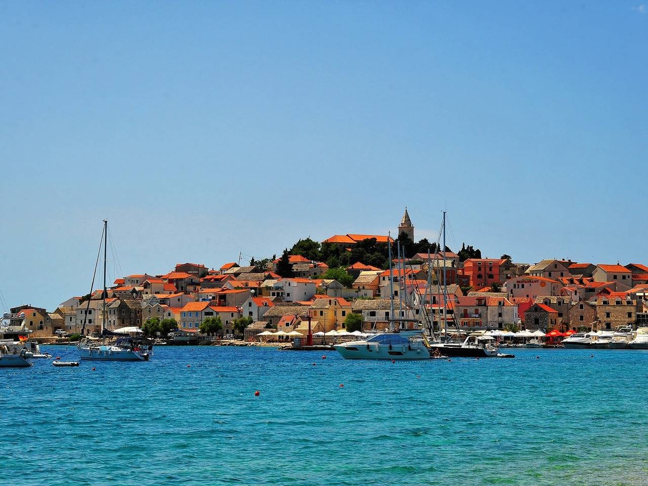 Ganze Wohnung, Zwei-Zimmern Apartment im Zentrum in Primosten, Šibenik-Knin