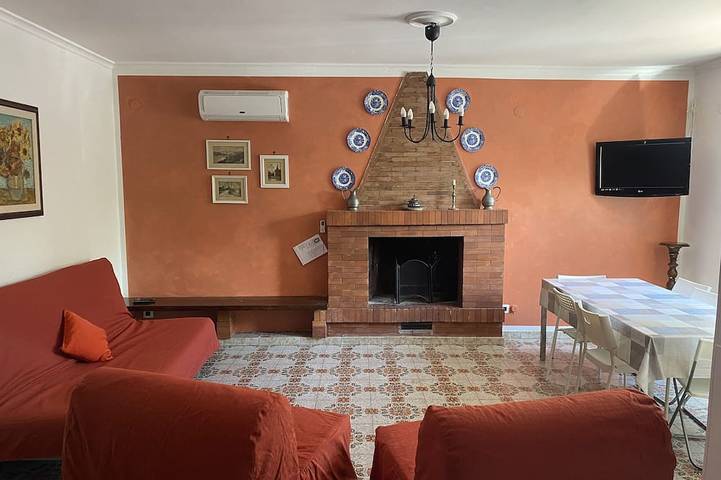 Ferienhaus für 11 Personen, mit Garten und Terrasse in Ischia Stadt