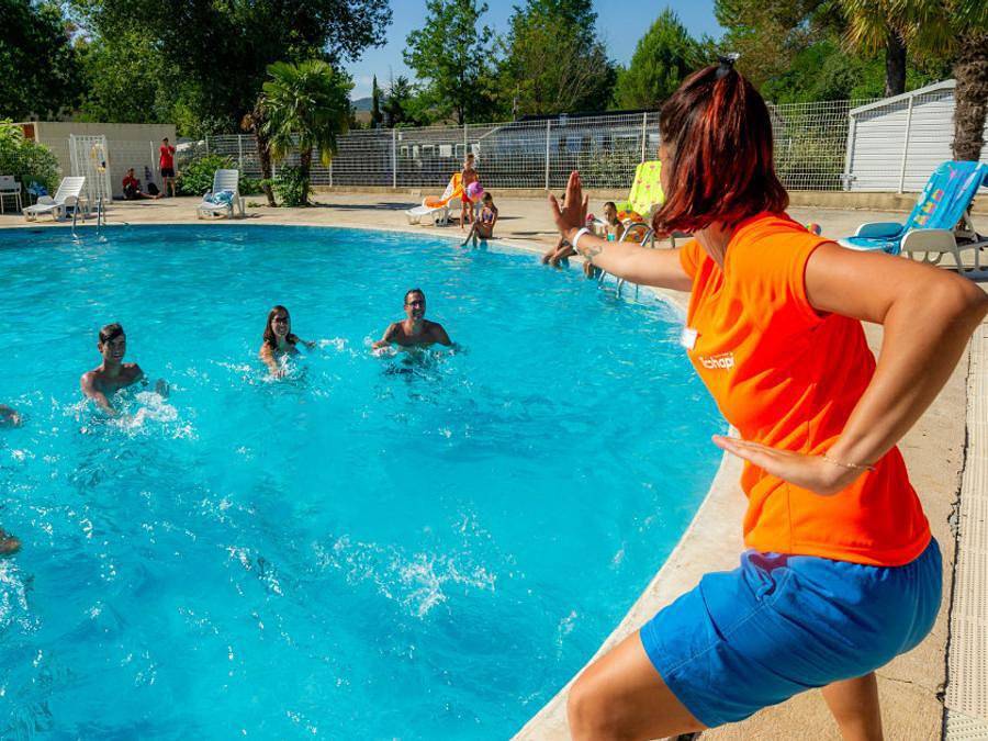 Camping Domaine des Iscles - Mobilhome 4 personnes - Mobil-home | Classic | 2 Ch. | 4 Pers. | Terrasse simple in La Roque-d'Anthéron, Région d'Aix-en-Provence