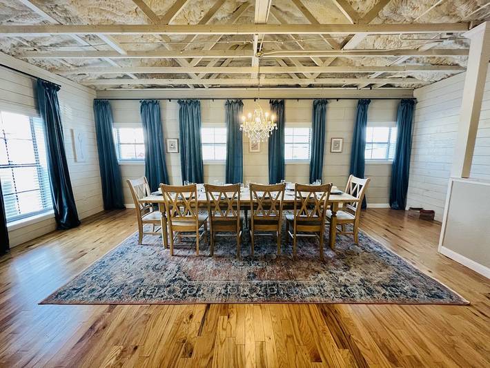 Vacation rental for 12 people, with hot tub, with pets in Guntersville