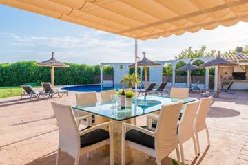 Villa in Sa Pobla, Mallorca Norden für 8 