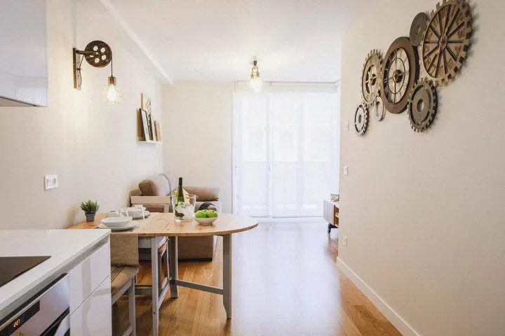 Apartamento de vacaciones para 3 personas, con balcón y vistas - 1