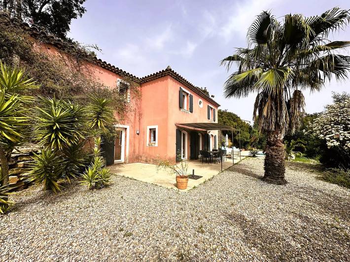 Villa pour 6 personnes, avec piscine à La Londe-les-Maures - 4