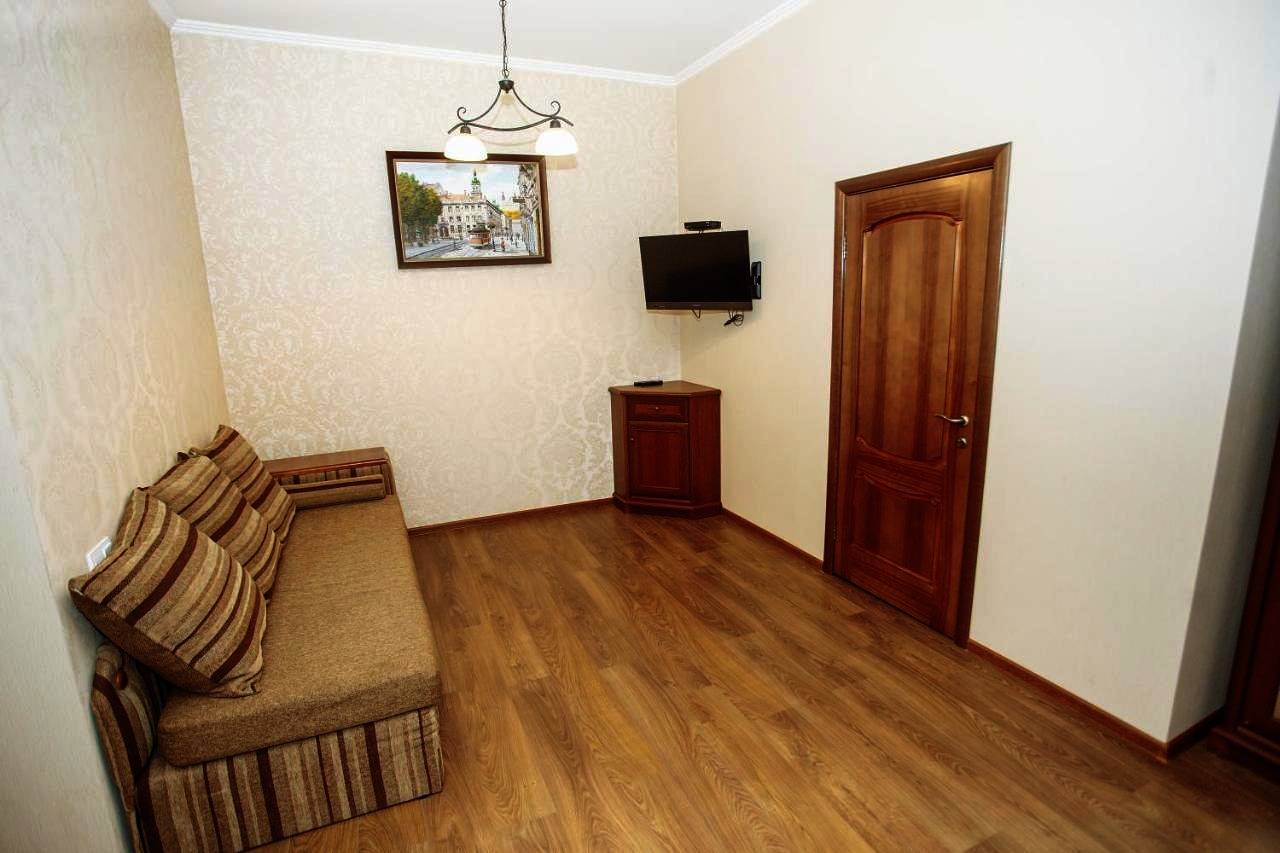 Ganze Wohnung, Apartment near Museum in Lviv, Oblast Lemberg