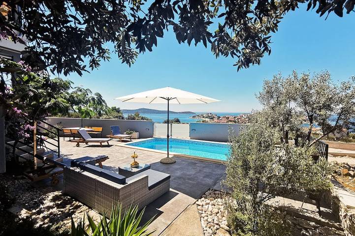 Vakantiehuis voor 10 personen, met balkon en tuin - 1