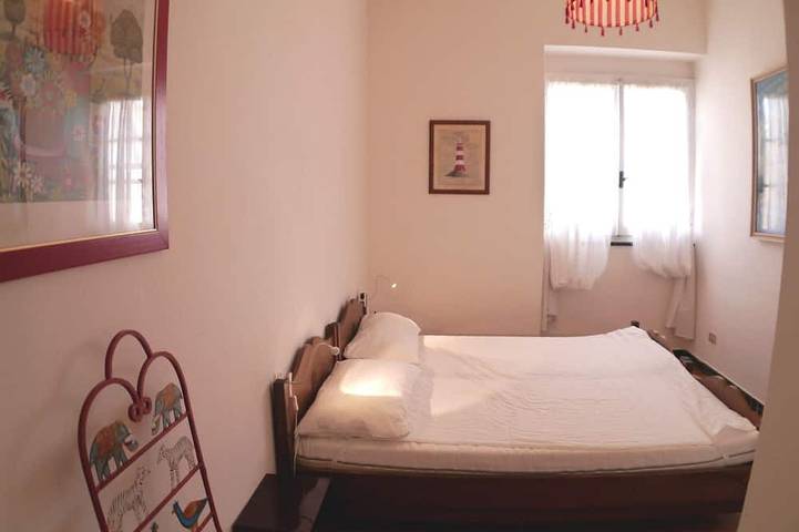 Sleeps 10 100 mt from Perdalonga beach. Wifi in Antoni Areddu, Teulada