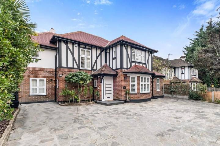 Villa für 12 Personen, mit Garten in London