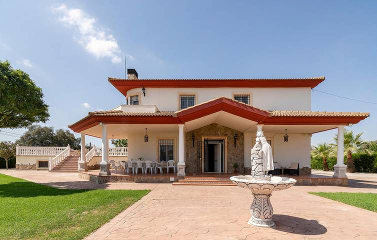 Apartamento para 14 personas, con terraza en La Carlota