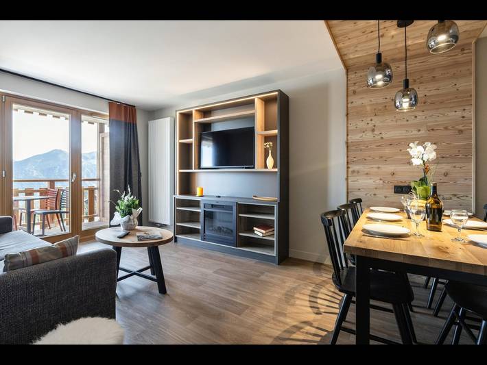 Gîte pour 8 personnes, avec piscine ainsi que balcon/terrasse et sauna, adapté aux familles à Risoul - 3