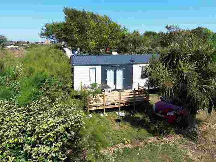 Camping pour 4 personnes, adapté aux familles en Normandie - 2