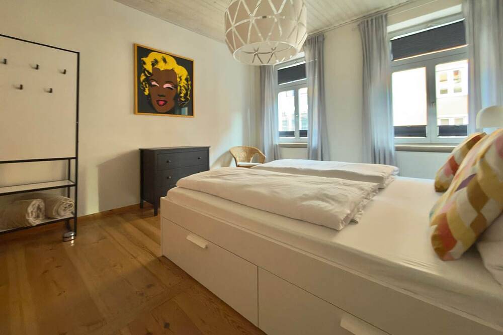Cozy Rosy (2 Schlafzimmer) in Bamberg, Fränkisches Weinland