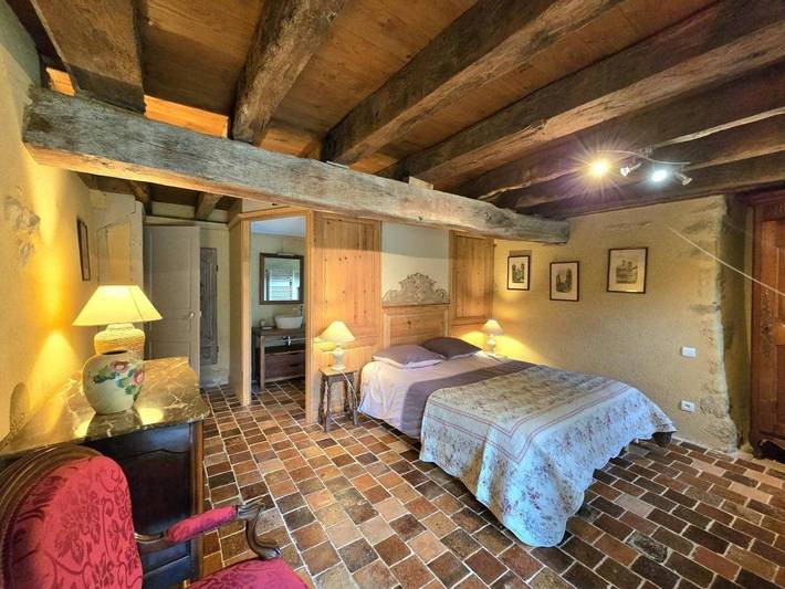 Location de vacances pour 4 personnes, avec terrasse ainsi que piscine et jardin à Saint-Sulpice-d'Excideuil - 3