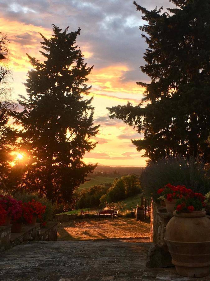 Appartamento intero, Two-Bedroom Family Apartment in Poggibonsi, Chianti
