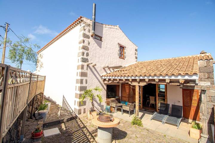 Casa rural para 7 personas, con vistas y jardín, Familias con niños en Moya - 2