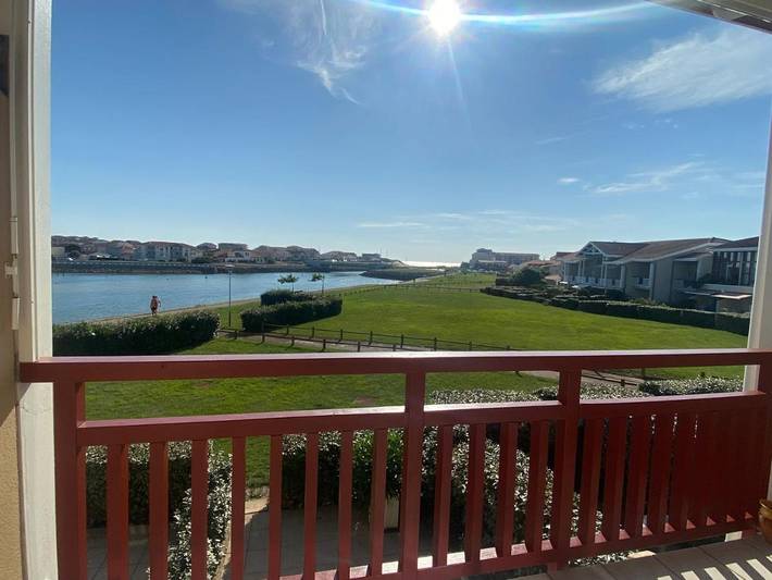 Gîte pour 4 personnes, avec balcon et vue dans Plage du Courant - 2