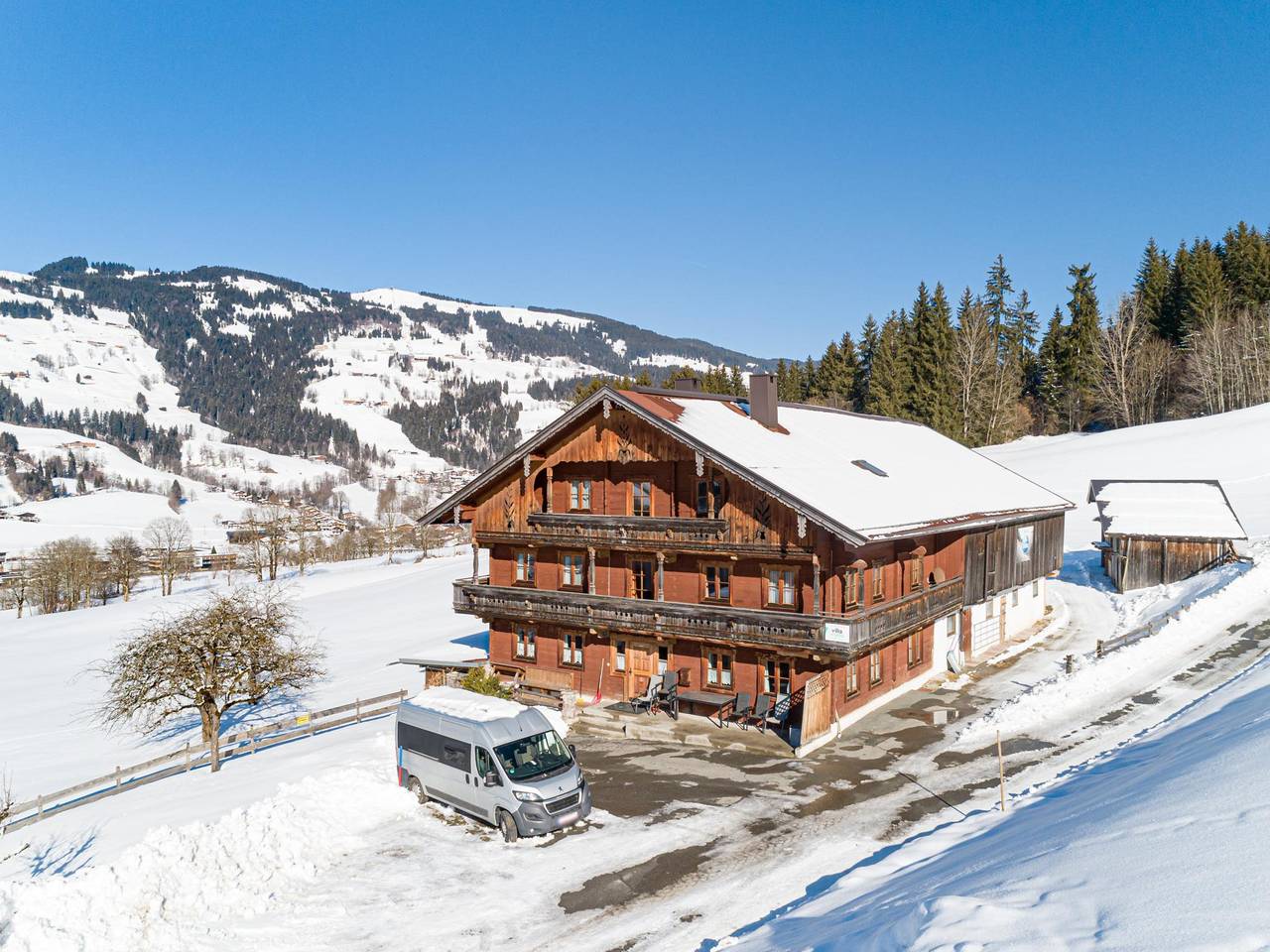 Geheel appartement, Groepshuis gelegen tussen Westendorf en Brixen im Thale in Brixen im Thale, Brixental