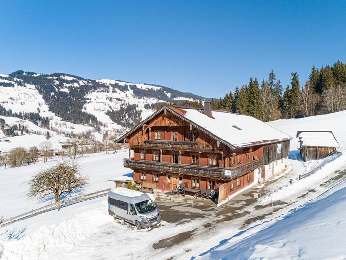 Ganze Wohnung, Gruppenhaus zwischen Westendorf und Brixen im Thale in Brixen im Thale, Kaisergebirge