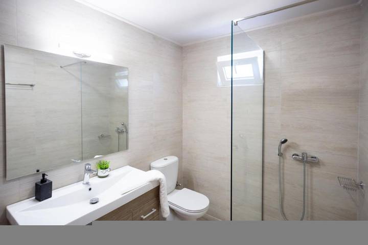 Ferienhaus für 6 Personen, mit Balkon und Garten in Laganas - 4