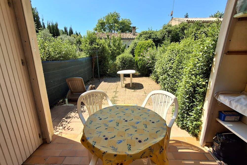 Apartamento entero, Studio 25m2 Avec Jardin à Gréoux les Bains in Gréoux-les-Bains, Parc naturel régional du Verdon