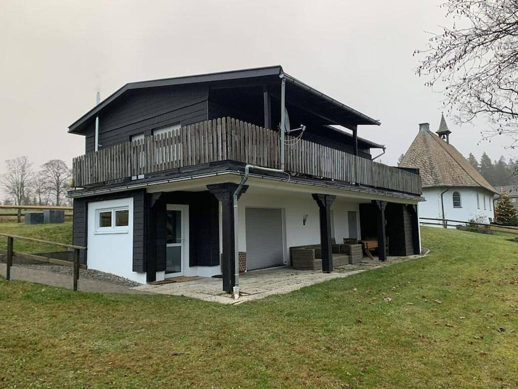 Holiday home in Schmallenberg with barbecue in Schanze, Schmallenberg