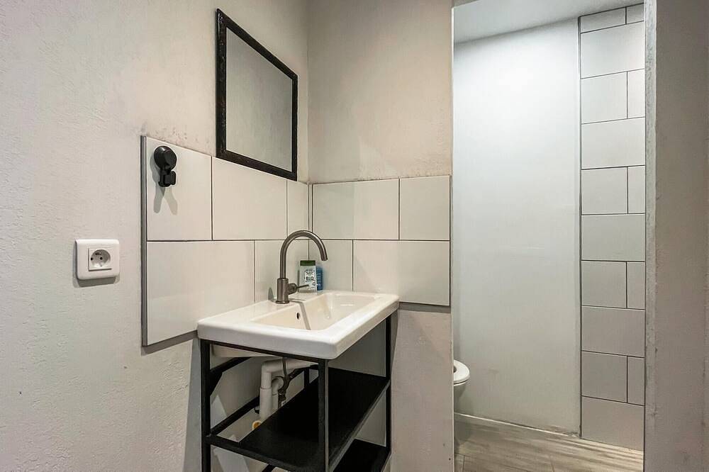 Increíble casa de 2 dormitorios en Cabannes in Cabannes, Region de Arles