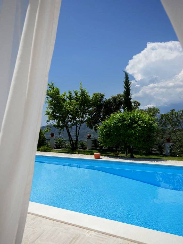 Chambre d’hôte pour 4 personnes, avec jacuzzi et sauna ainsi que terrasse et jardin à Imperia - 3