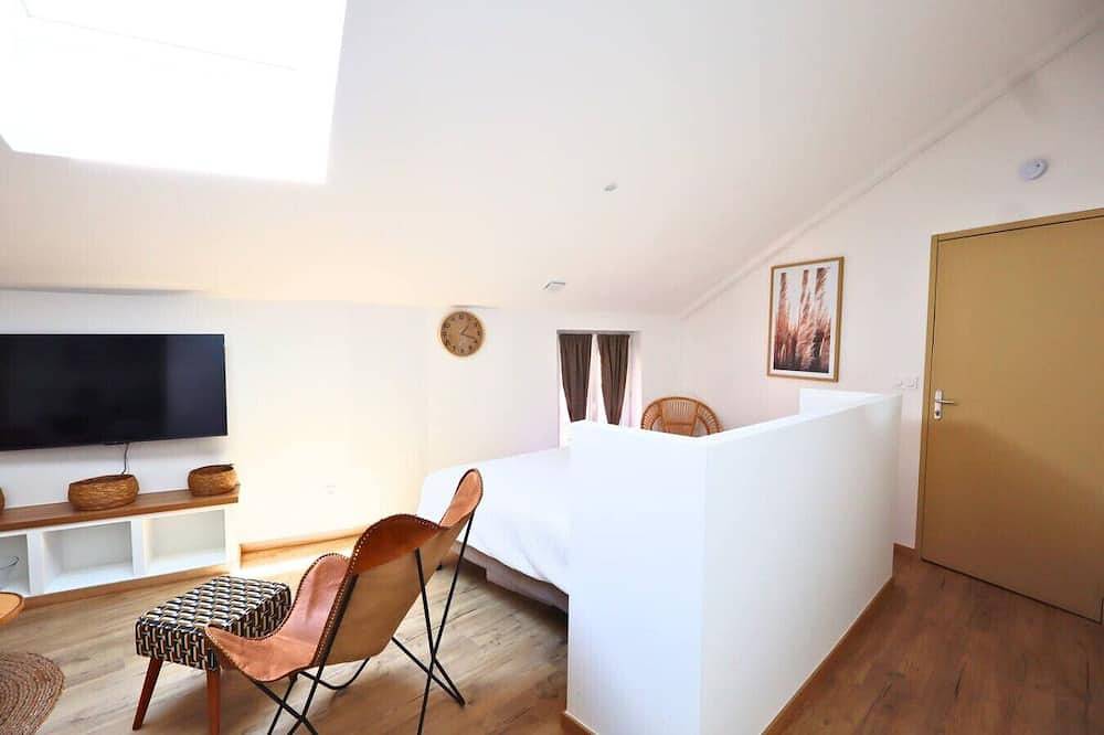 Entire apartment, L`Échappée Bohème - wifi netflix prime clim in Camaret-sur-Aigues, Vaucluse
