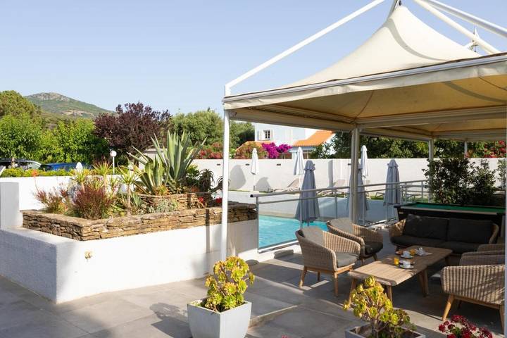 Hôtel pour 2 personnes, avec terrasse et jacuzzi ainsi que sauna et piscine à Rogliano - 4