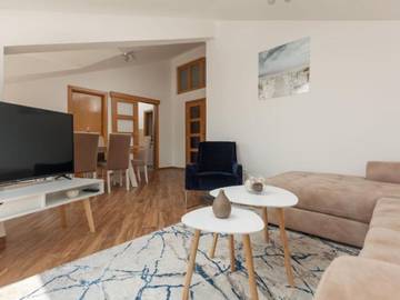 Ferienwohnung für 6 Personen in Budva, Opština Budva, Bild 2