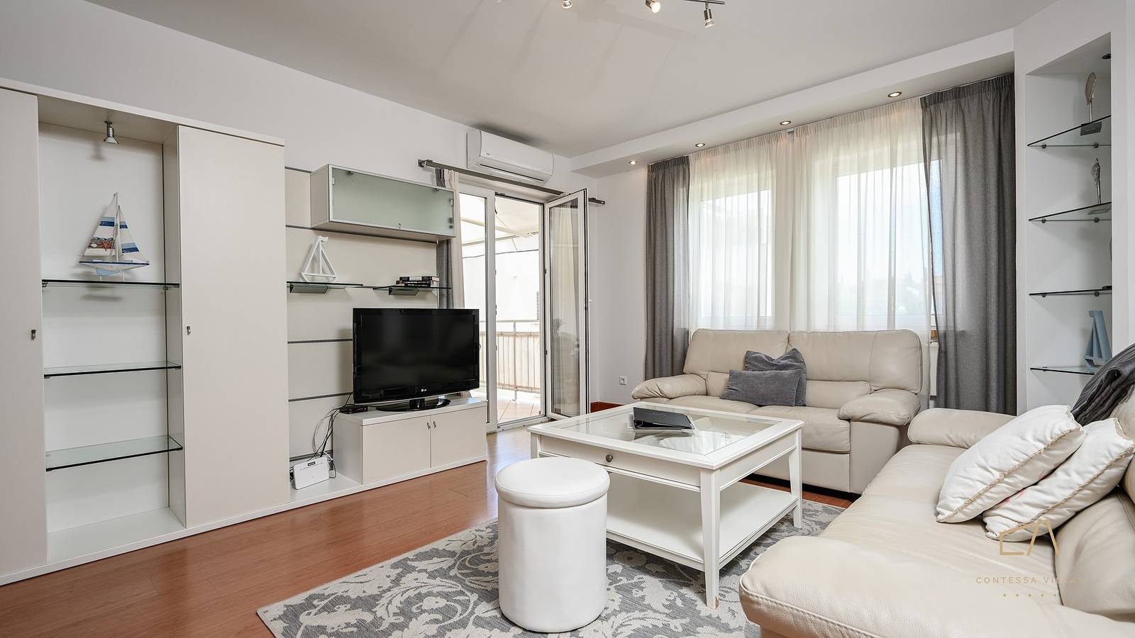 Appartement entier, Lovely Apartment Balu 16 near the beach in Zidarici, Krk