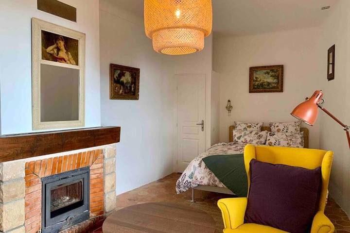 Gîte pour 4 personnes, avec vue à Mons (Var)