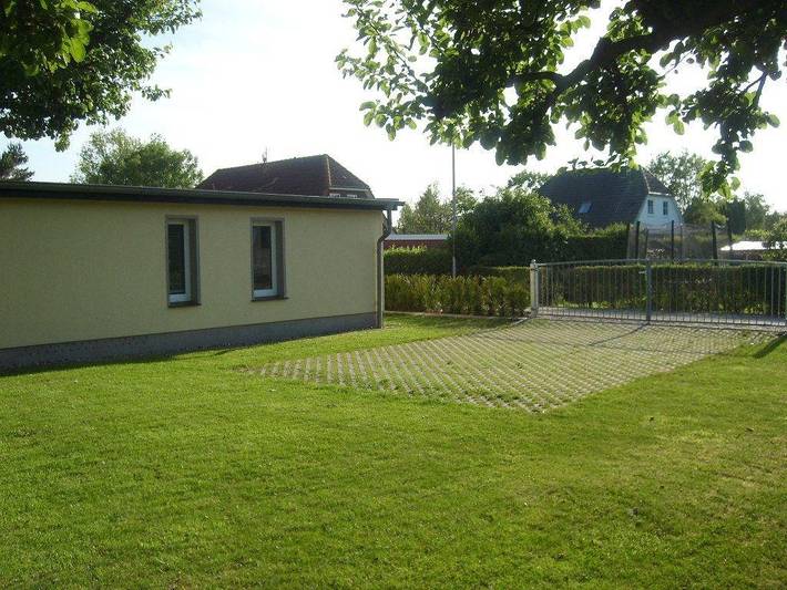 Ferienwohnung für 4 Personen, mit Garten und Terrasse, kinderfreundlich in Börgerende-Rethwisch - 2